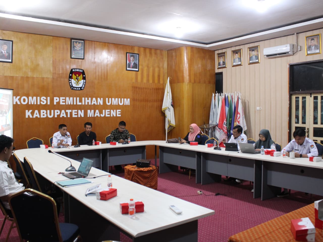 Menguatkan Profesionalitas Tata Kelola Keterbukaan Informasi untuk Pelayanan Publik Prima